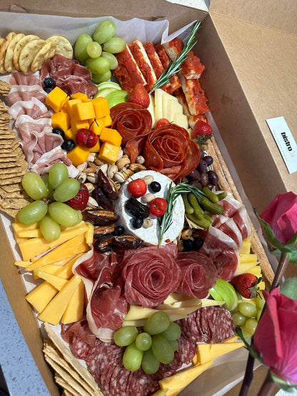 Chilling Charcuterie Box (up to 8-10 ppl)